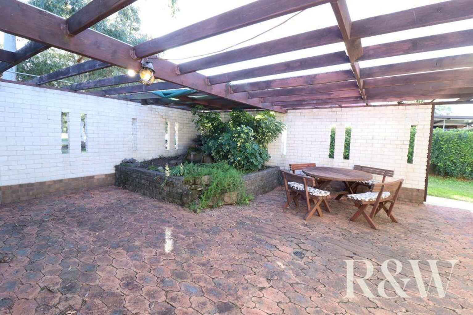 17 Moore Street St Clair