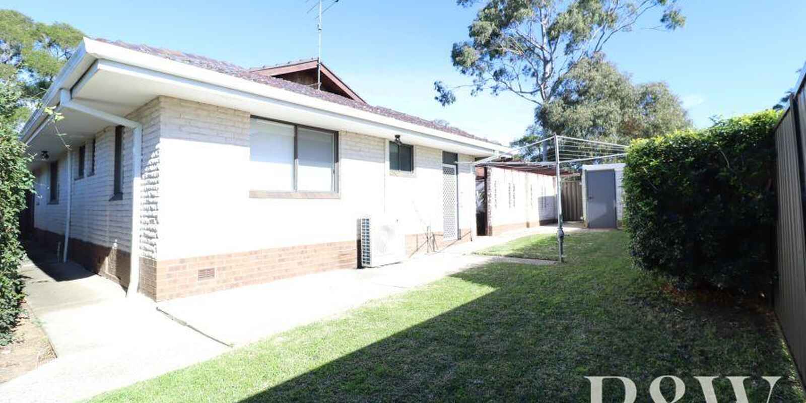 17 Moore Street St Clair