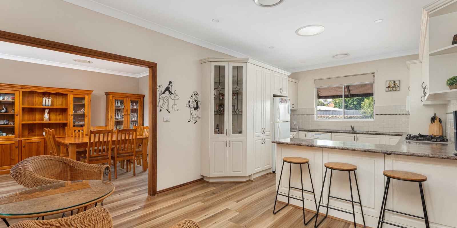 3 Caribou Close St Clair