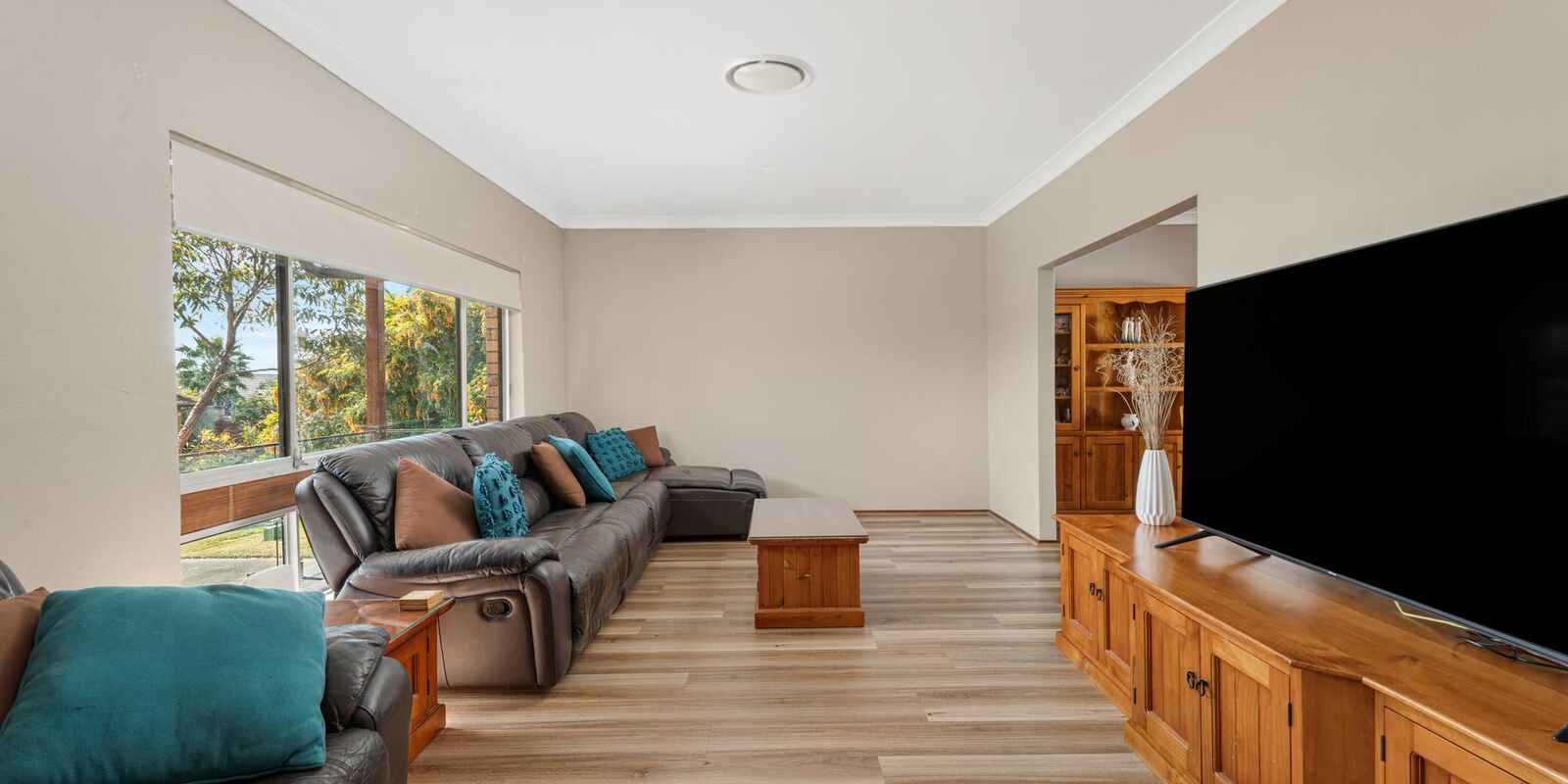 3 Caribou Close St Clair