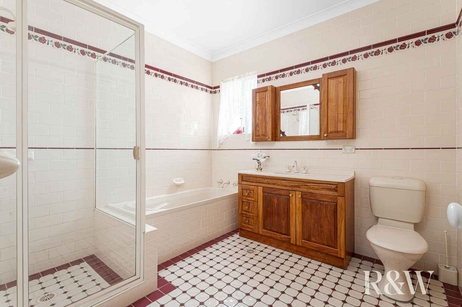 3 Caribou Close St Clair