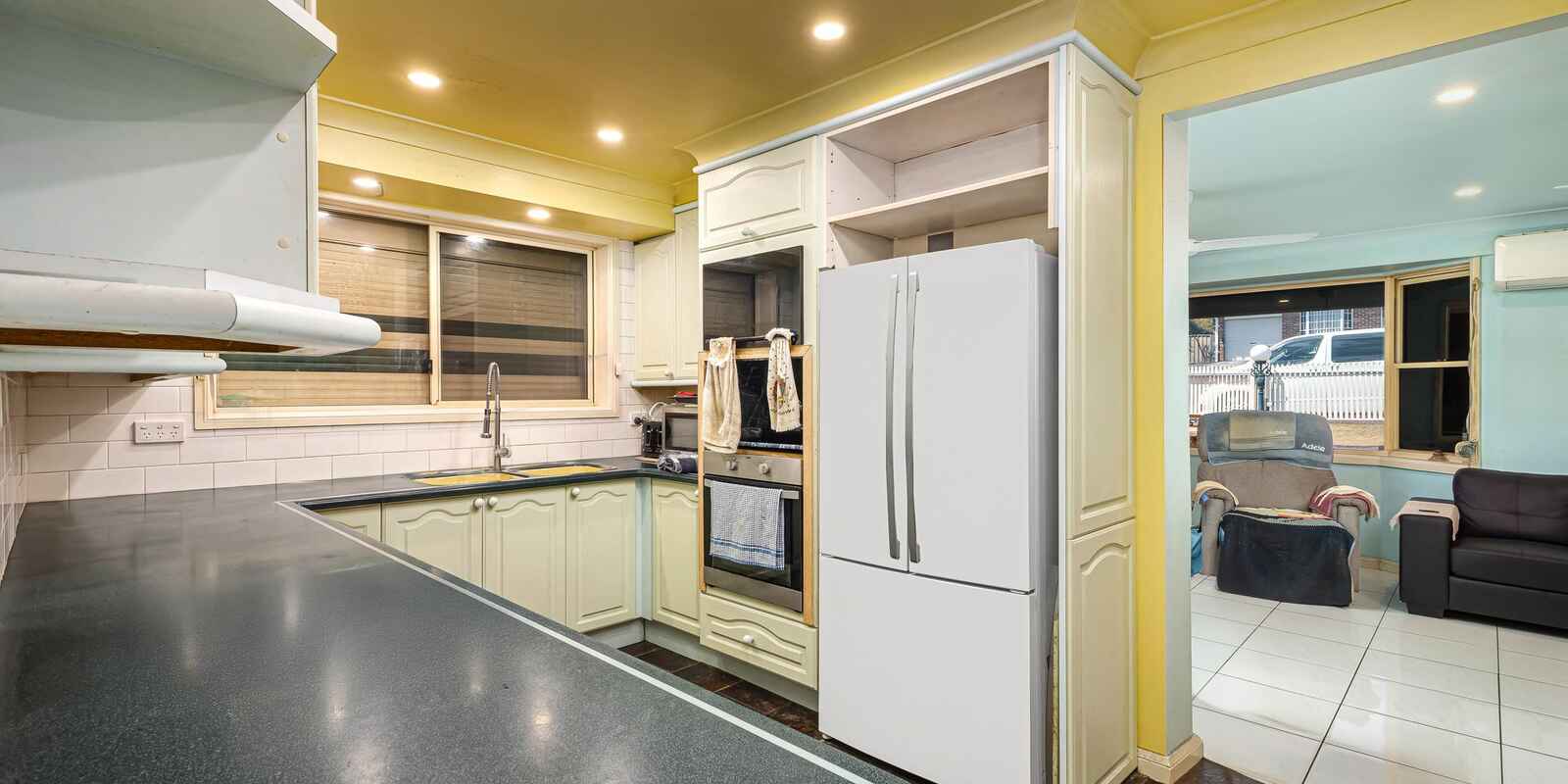 3 Underwood Road St Clair 3 Underwood Road St Clair