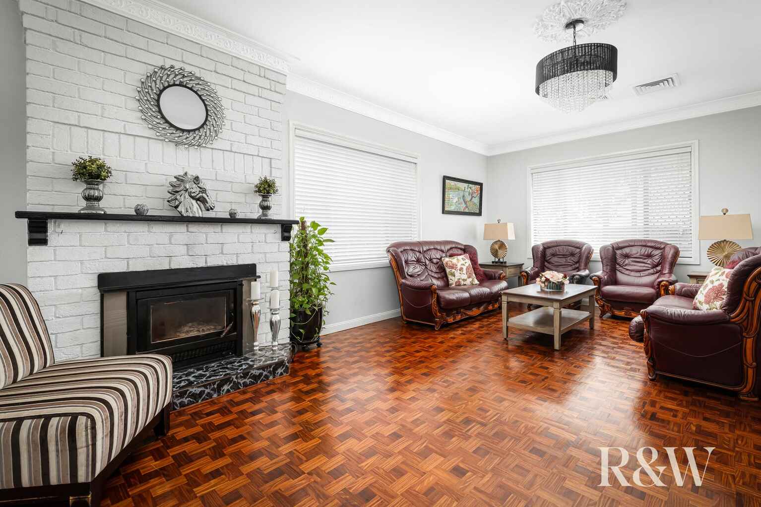 4 Nalong Street St Clair 4 Nalong Street St Clair