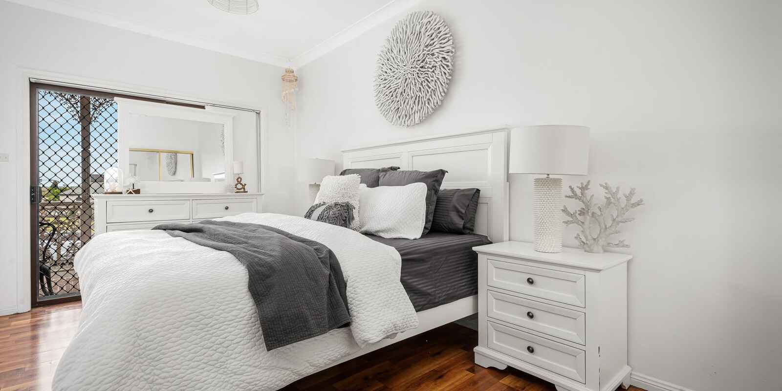 4 Nalong Street St Clair 4 Nalong Street St Clair