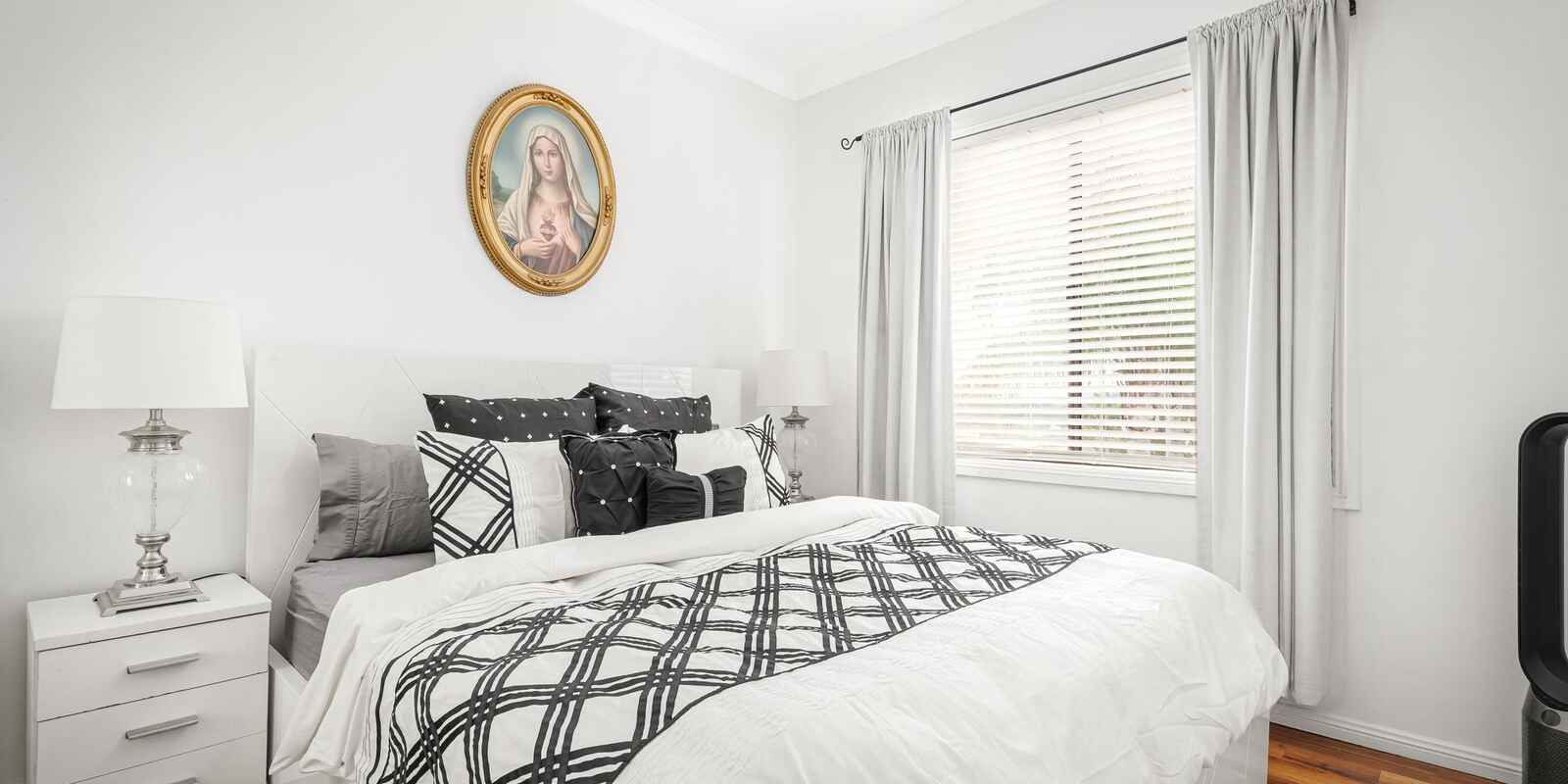 4 Nalong Street St Clair 4 Nalong Street St Clair