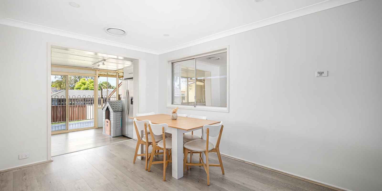 32 Endeavour Avenue St Clair 32 Endeavour Avenue St Clair