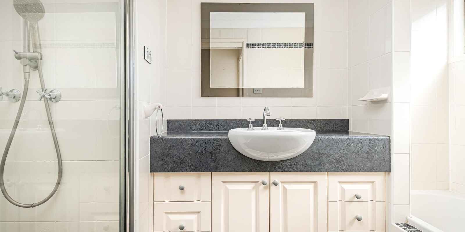 14 Kelmscott Way St Clair 14 Kelmscott Way St Clair