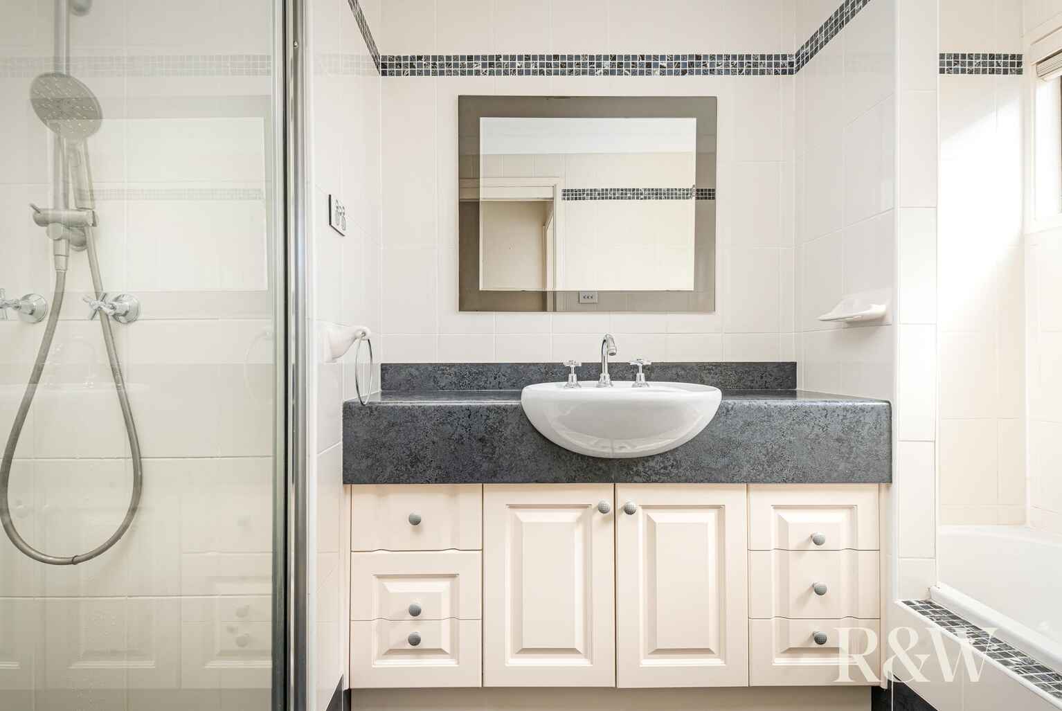 14 Kelmscott Way St Clair 14 Kelmscott Way St Clair