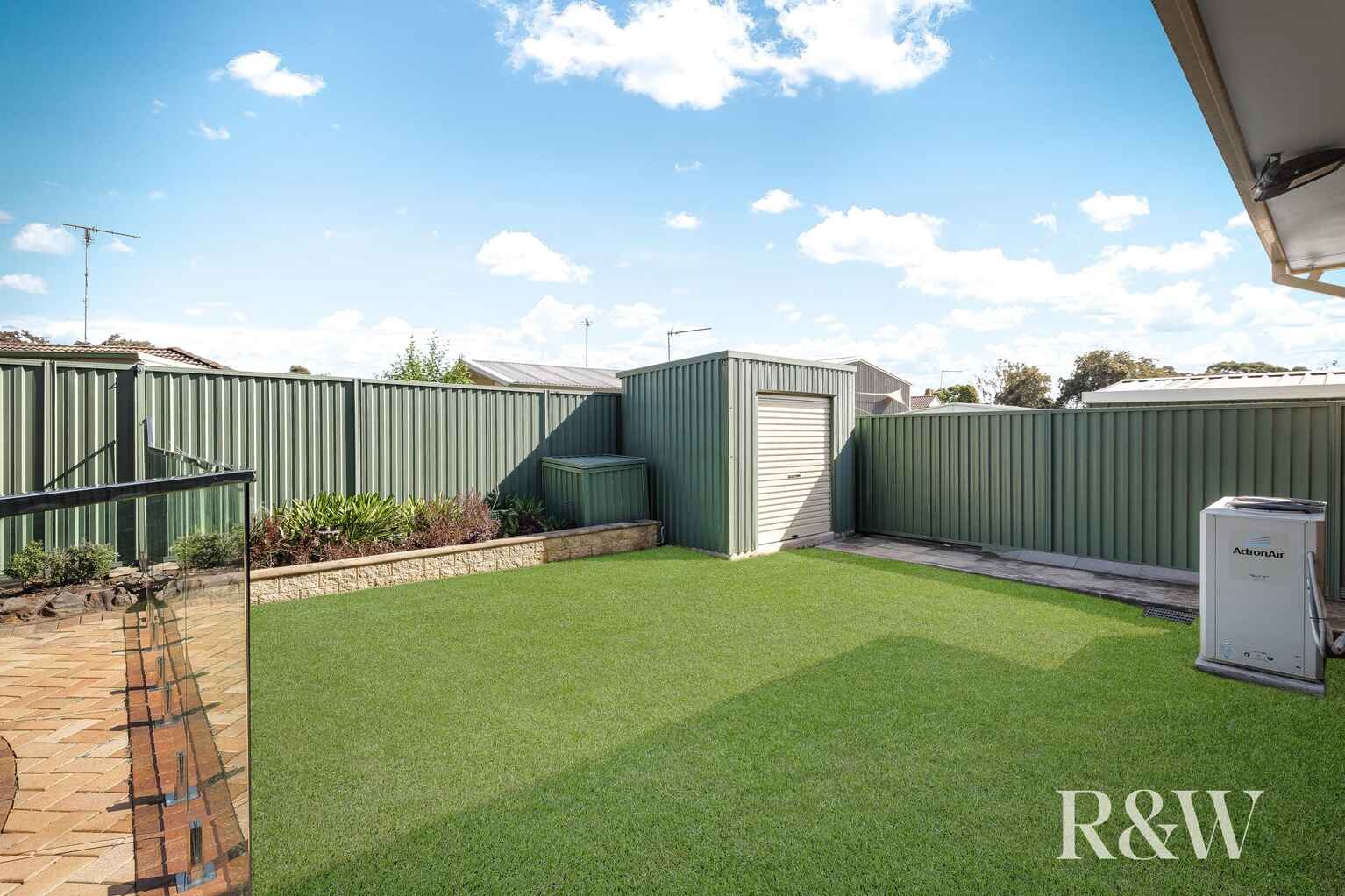 14 Kelmscott Way St Clair 14 Kelmscott Way St Clair