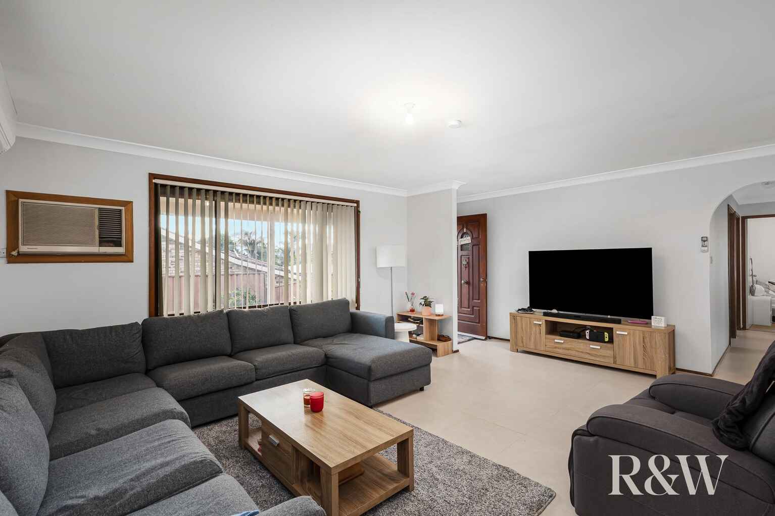 36 Explorers Way St Clair