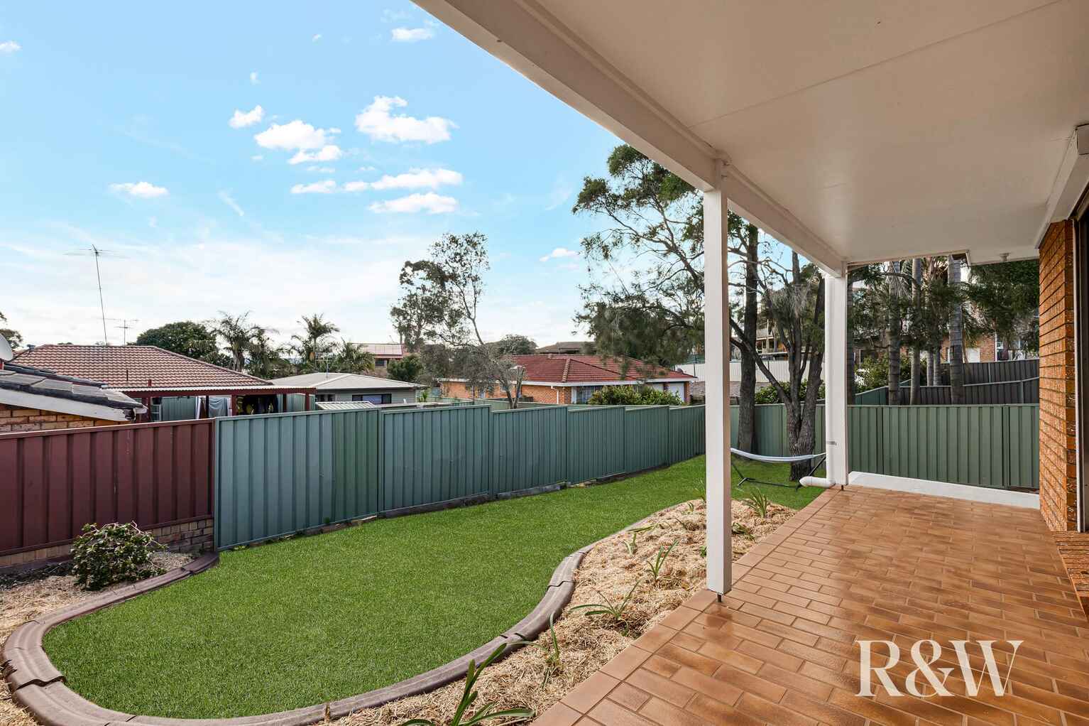 36 Explorers Way St Clair